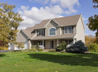 9308 Hillsboro Alcove, Savage, MN 55378