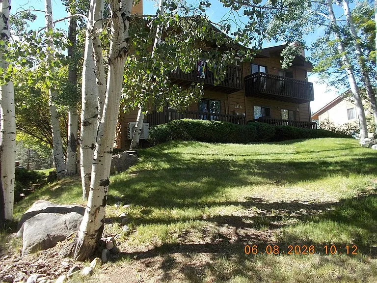 306 Hillcrest Dr #303 — Photo 13