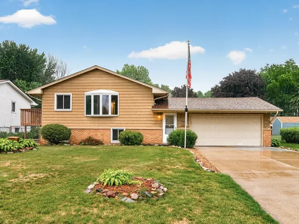 599 Westby Dr NE, Spring Lake Park, MN 55432