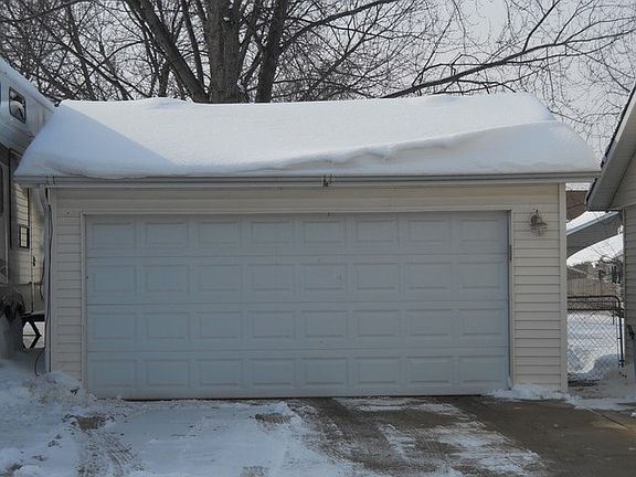 3rd image of 7639 W Jamison Dr