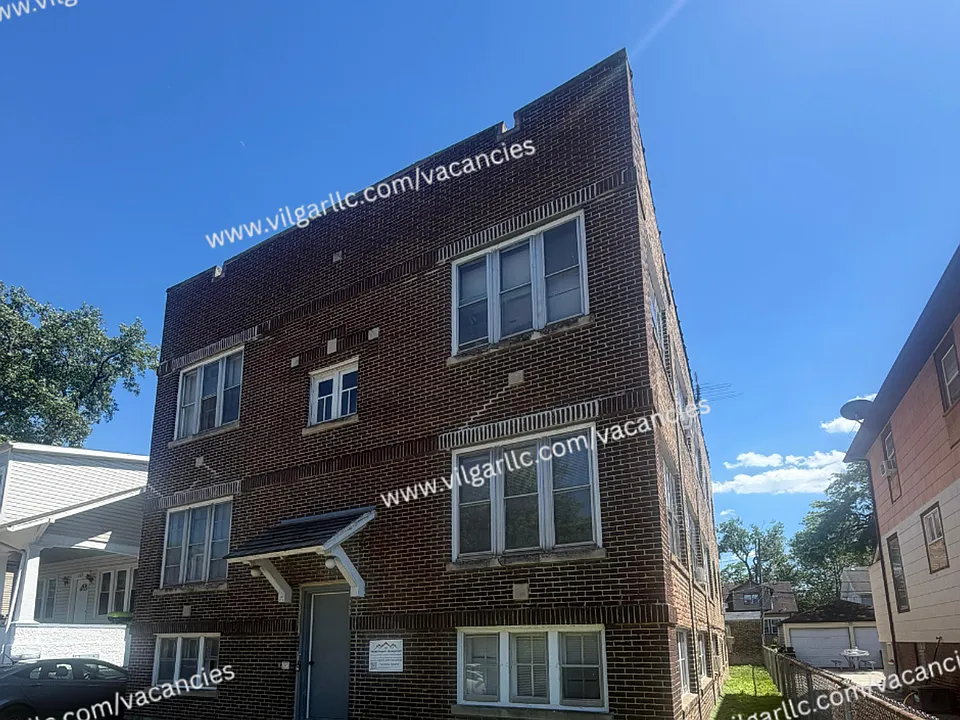 258 Carroll St