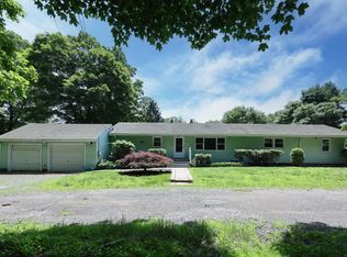 26 Paula Rd, East Haddam, CT 06423