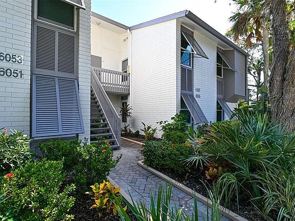 2nd image of 6057 E Peppertree Way