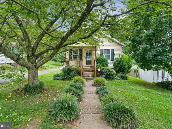 304 Grandview Ave, Wilmington, DE 19809