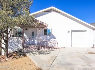 1950 N Emerald Dr, Prescott, AZ 86301