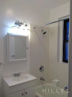 Rented by Hillel Realty Group | media 14