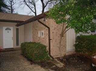 8 Masters Vlg, Conroe, TX 77304