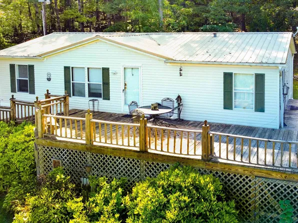 385 Canyon Rd, Greers Ferry, AR 72067