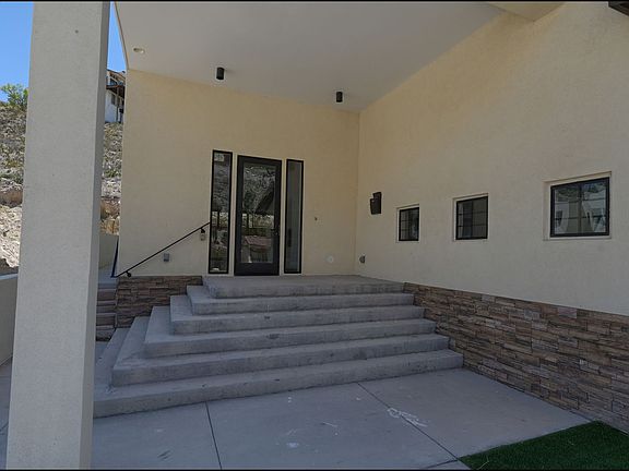 5th image of 228 Canyon Terrace Dr