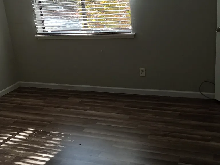 590 Northridge Crossing Dr — Photo 13
