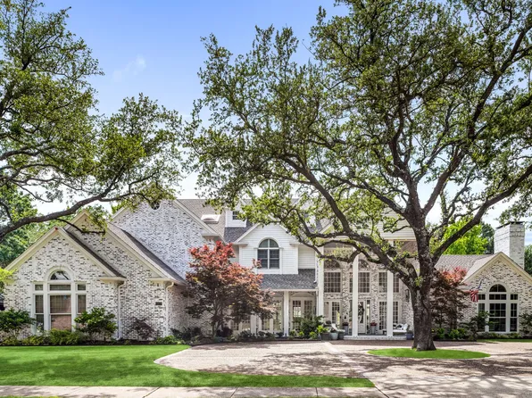 2209 Colonial Dr, Plano, TX 75093