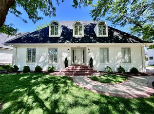 2010 Windsong Way, Dodge City, KS 67801