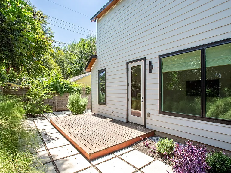 913 Mansell Ave #2 — Photo 22