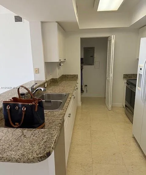 19501 W Country Club Dr #1815 — Photo 3