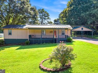 152 Hunters Ln, Powder Springs, GA 30127