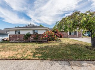 725 E Alder St, Sequim, WA 98382