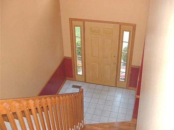 3rd image of 368 Private Drive 10461