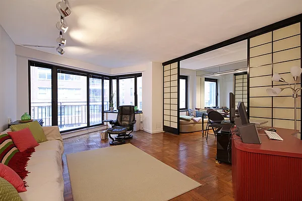 Sold by Corcoran | media 7