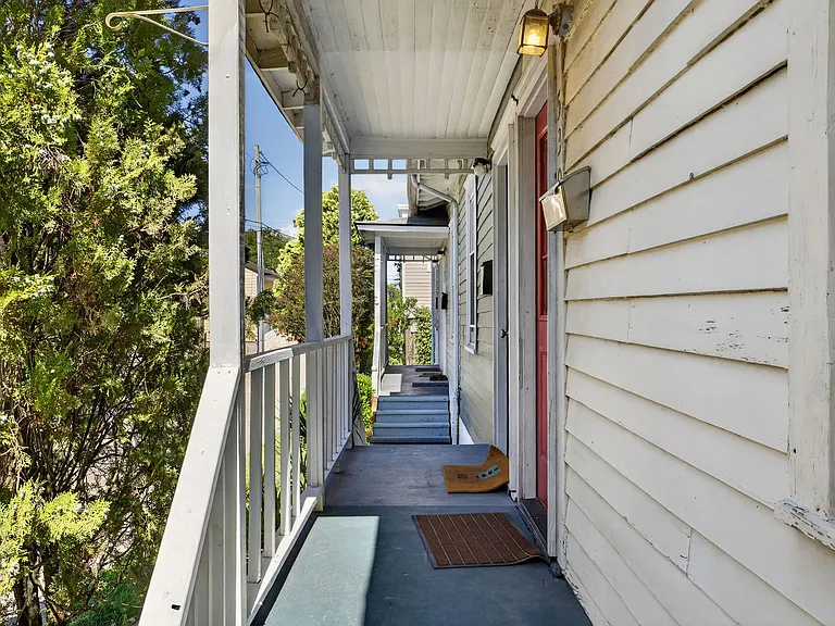 530 E Gordon Ln — Photo 27
