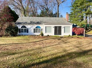 75 Fleetwood Rd, Bristol, CT 06010