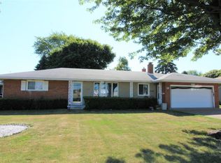 811 Fulton St, Pt Clinton, OH 43452