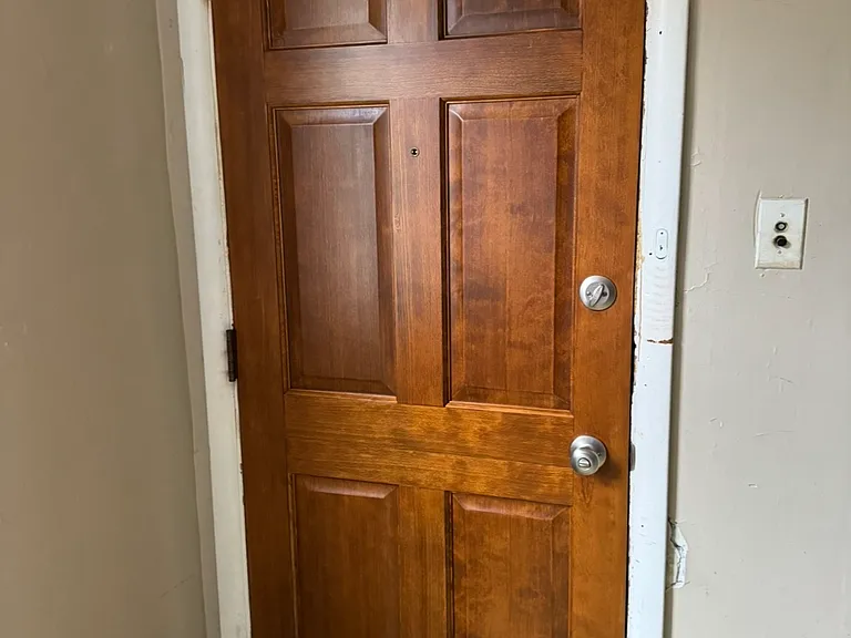 174 Washington Ave — Photo 4