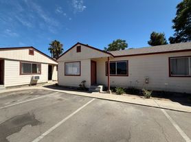 1032 S Avenue 5, Turlock, CA