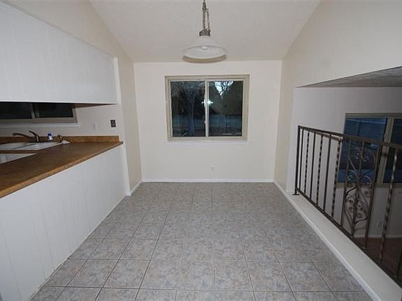 5th image of 7408 Vickrey Dr NE