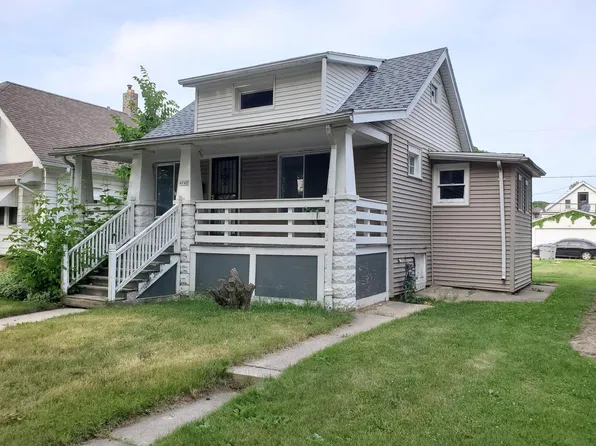 4048 North 19th STREET, Milwaukee, WI 53209