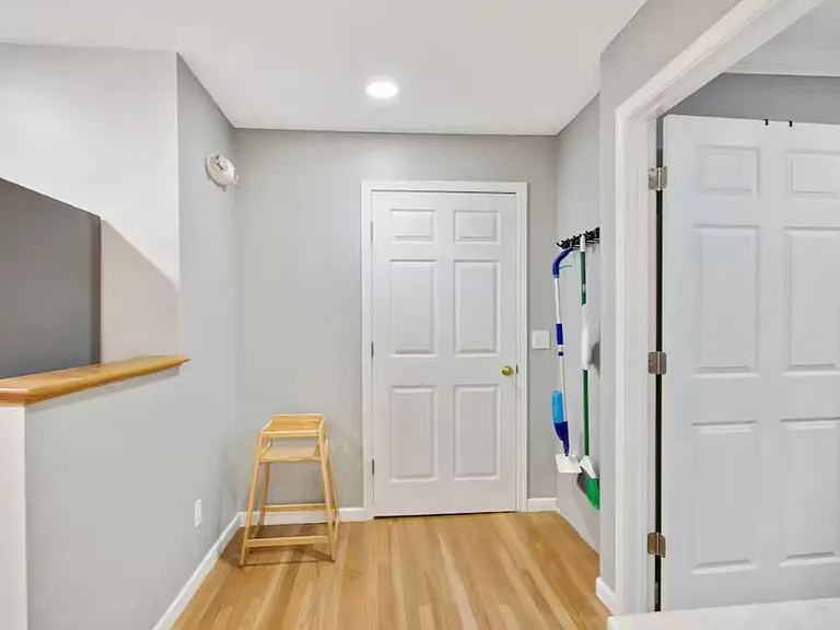 3786 Broadway St #4 — Photo 7