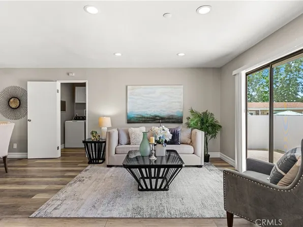 25821 Via Lomas Unit 216, Laguna Hills, CA 92653