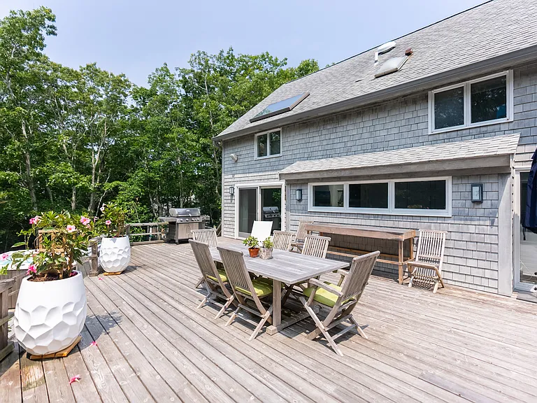 10 Crows Nest Cir — Photo 40