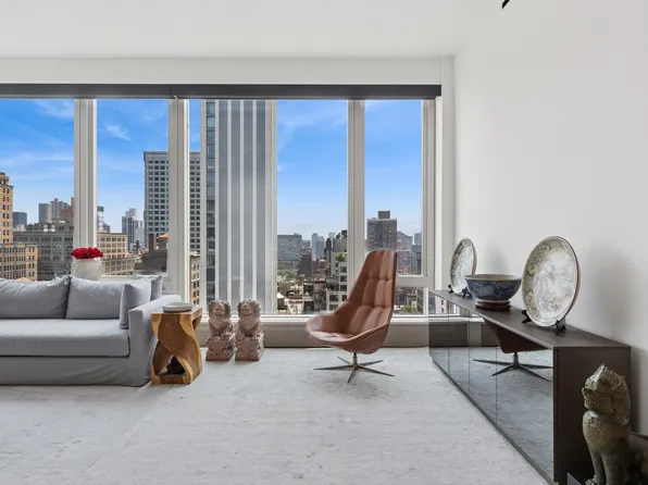 15 East 30th Street 22C image 2 of 10