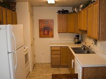 4th image of 3701 Michaelangelo Ct Unit 20B