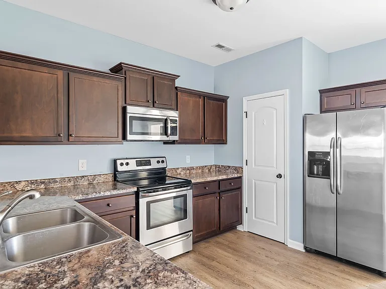 108 Justice Farm Dr — Photo 9