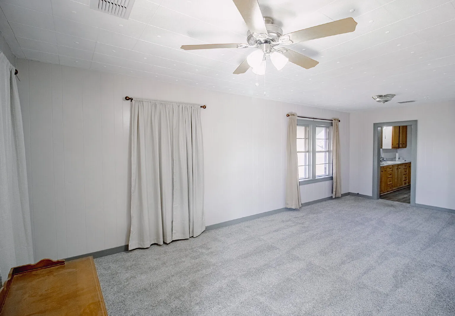 2 bed, 1.5 bath, 1411 sqft, $1,100 — Photo 3