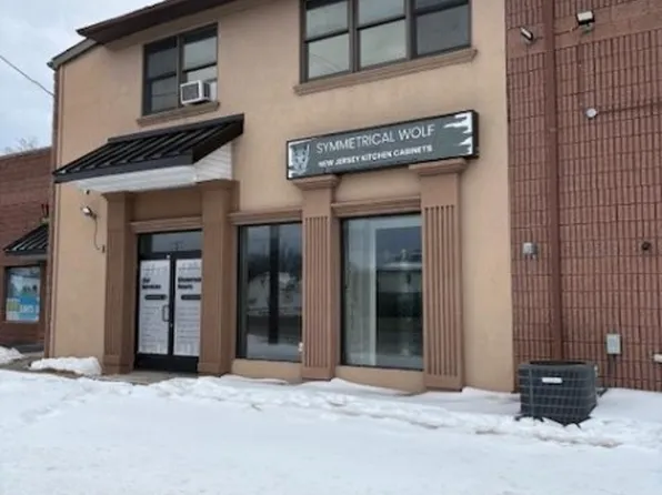 31 Frelinghuysen Ave, Raritan, NJ 08869