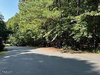 2nd image of 2819 Tavistock Dr #D27