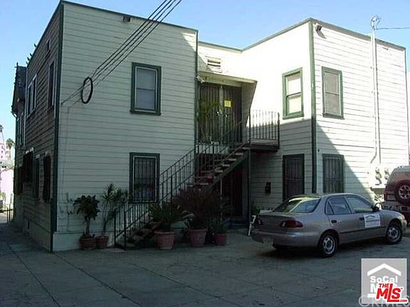 2nd image of 148 S Kenmore Ave