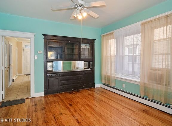 5th image of 3929 N Sawyer Ave