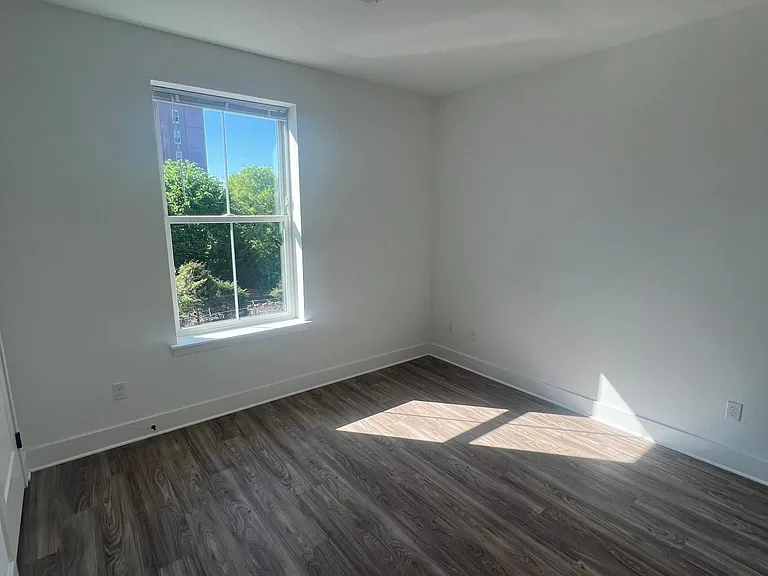 1705 Gilpin Ave — Photo 10