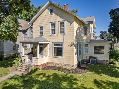 706 W Broadway St, Winona, MN, 55987