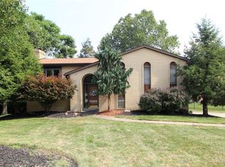 1009 Darcy Dr, South Park, PA 15129