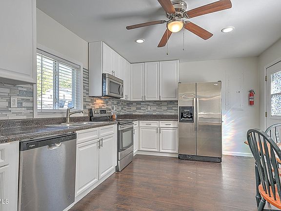 4th image of 4787 Yuma Rd
