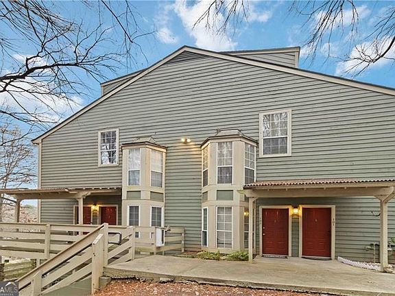 2nd image of 103 Riverview Dr SE