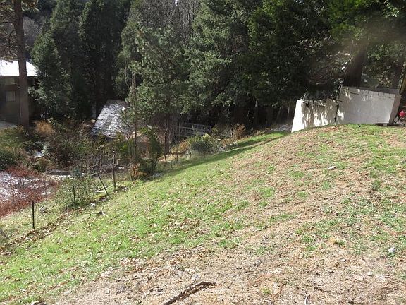2nd image of Acacia Dr