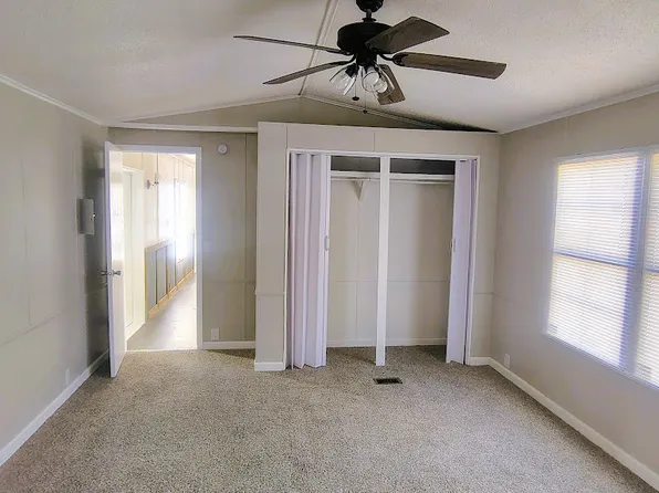 1900 Harper Dr, Atchison, KS