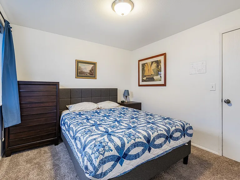2141 S Sheridan Ave — Photo 9