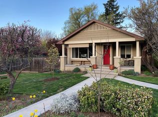 648 Park St, Ashland, OR 97520