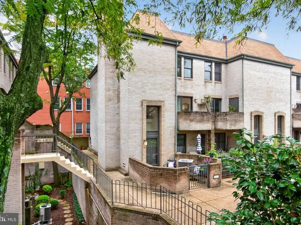 1325 13th St NW APT 40, Washington, DC 20005